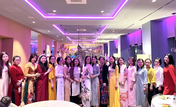 Tết đậm đà bản sắc dân tộc của người Việt tại Đức