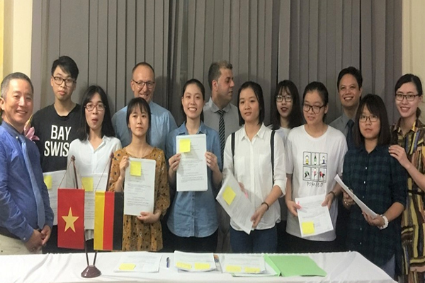 Chi phí học dự bị đại học tại Đức là bao nhiêu?
